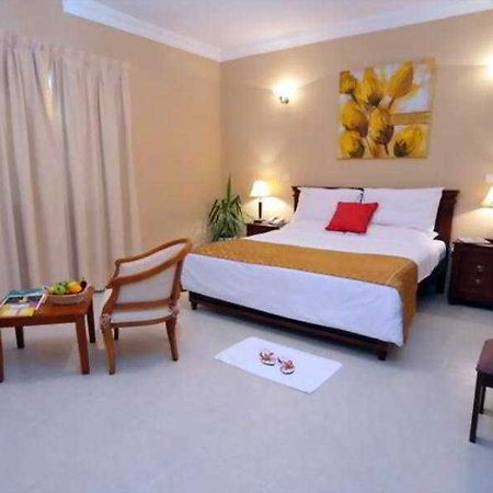 Le Grand Hotel Doha Bagian luar foto