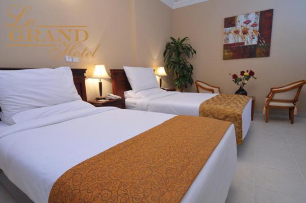 Le Grand Hotel Doha Ruang foto